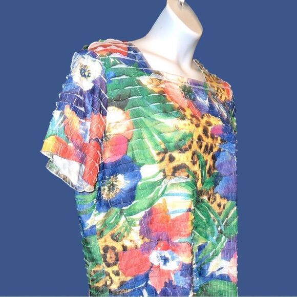 Alfred Dunner multi layered floral and animal print top! New - Picture 2 of 7
